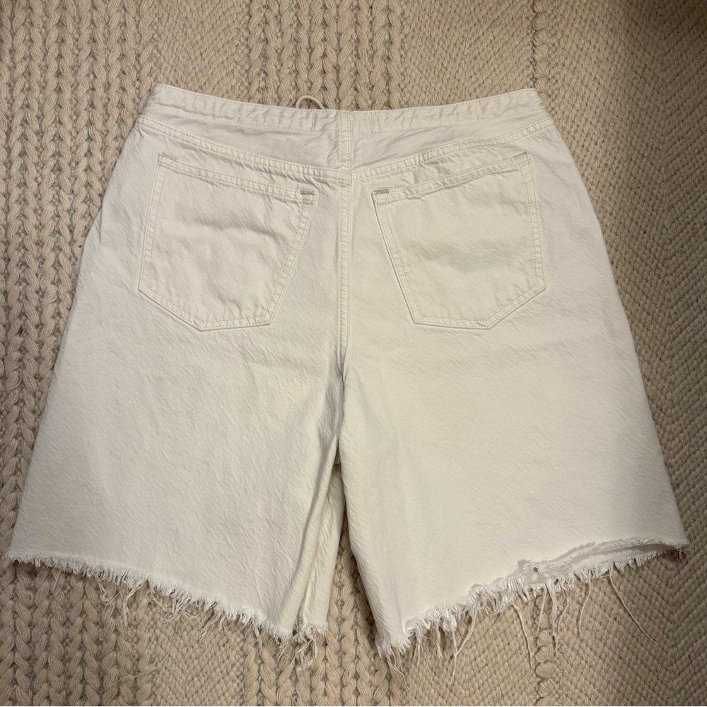 Abercrombie Mid Rise Jort, sz 29 - Picture 7 of 9